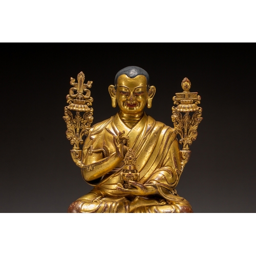 20095 - A Chinese gilt bronze buddaha, 17th Pr. Size:(Height19cm, Width9.5cm, Length15cm, Weight1500g) Condi... 