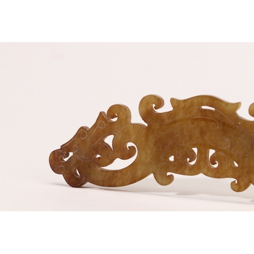 20107 - A Chinese jade ornament, 18th/19th Pr Size:(Length10.8cm, Width3cm, ) Condition:(Good Condition, no ... 