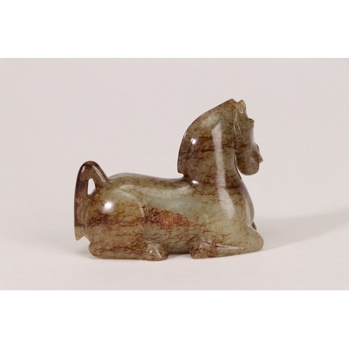 20111 - A Chinese jade ornament, 18th/19th Pr Size:(Length7.8cm, Width3.8cm, Height6cm, Weight174g) Conditio... 