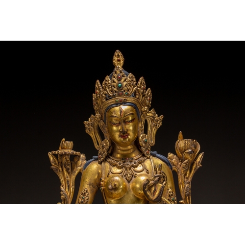 20115 - A Chinese gilt bronze buddaha, 17th Pr. Size:(Height26.5cm, Width11cm, Length17.5cm, Weight2760g) Co... 