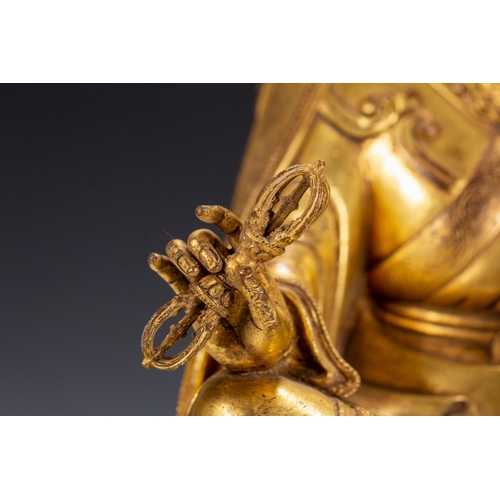 20128 - A Chinese gilt bronze buddaha, 17th Pr. Size:(Height24cm, Width13.5cm, Length16.5cm, Weight2800g) Co... 