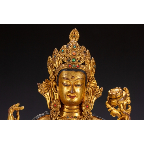 20135 - A Chinese gilt bronze buddaha, 17th Pr. Size:(Height28cm, Width11.5cm, Length17cm, Weight2800g) Cond... 