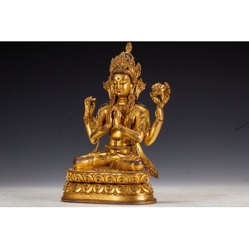 20135 - A Chinese gilt bronze buddaha, 17th Pr. Size:(Height28cm, Width11.5cm, Length17cm, Weight2800g) Cond... 