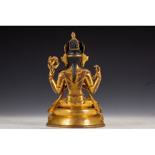 20135 - A Chinese gilt bronze buddaha, 17th Pr. Size:(Height28cm, Width11.5cm, Length17cm, Weight2800g) Cond... 