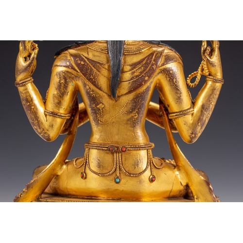 20135 - A Chinese gilt bronze buddaha, 17th Pr. Size:(Height28cm, Width11.5cm, Length17cm, Weight2800g) Cond... 