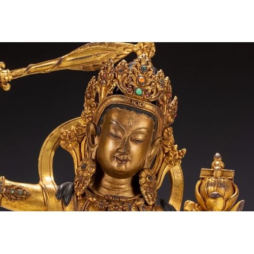 20136 - A Chinese gilt bronze buddaha, 17th Pr. Size:(Height27cm, Width11.5cm, Length18cm, Weight3000g) Cond... 