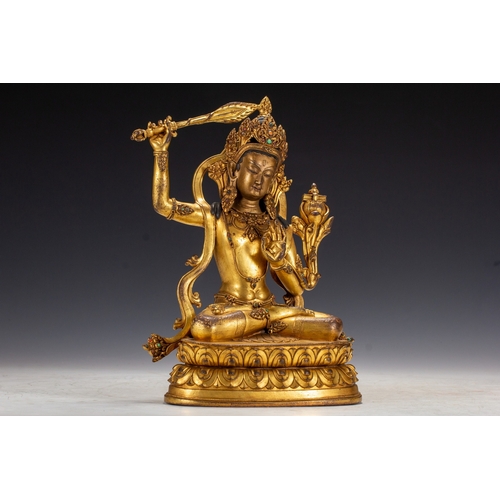 20136 - A Chinese gilt bronze buddaha, 17th Pr. Size:(Height27cm, Width11.5cm, Length18cm, Weight3000g) Cond... 