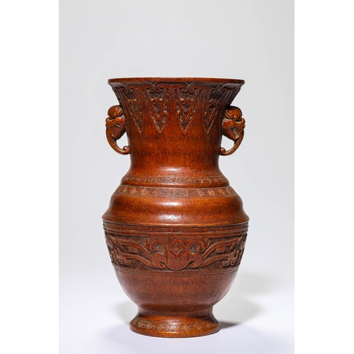 20152 - A Chinese bamboo made vase, Qing Daynasty Pr.  Size:(¿í14.5cm¸ß24.8cm) Condition:(Good Condition, no... 