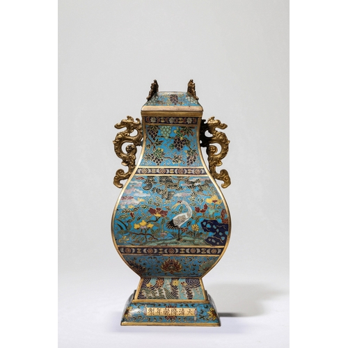 20174 - A Chinese bronze Cloisonne vase,  16/17th Century Pr. Size:(ÖØ2786g¿í11cm¸ß22.5cm) Condition:(Good C... 