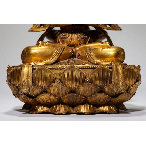 20182 - A Chinese gilt bronze buddaha, 17th Pr. Size:(ÖØ10.95kg³¤24cm¿í21cm¸ß39.5cm) Condition:(Good Conditi... 