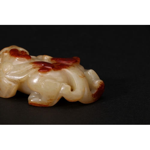 20184 - A Chinese jade ornament, 18th/19th Pr Size:(Length6.7cm, Width3.8cm, Height2.5cm, Weight79g) Conditi... 