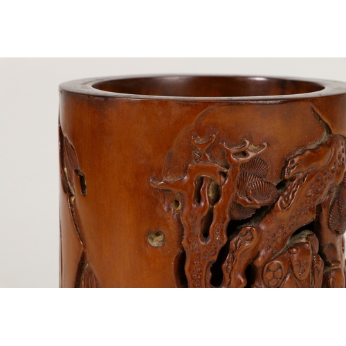 20188 - A Chinese bamboo brush pot, 18th/19th Pr Size:(Diameter10.4cm, Height14.2cm, Weight450g) Condition:(... 