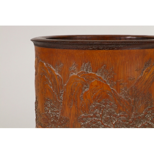 20189 - A Chinese bamboo brush pot, 18th/19th Pr Size:(Length15.3cm, Width14.2cm, Height18cm, Weight634g) Co... 