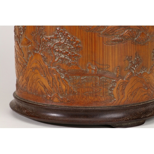 20189 - A Chinese bamboo brush pot, 18th/19th Pr Size:(Length15.3cm, Width14.2cm, Height18cm, Weight634g) Co... 