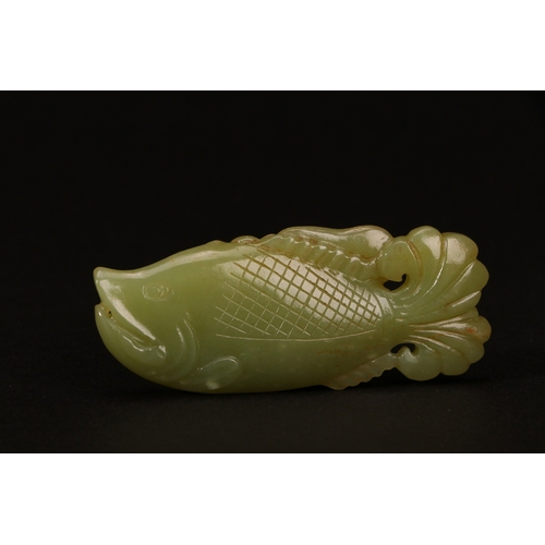 20207 - A Chinese jade ornament, 18th/19th Pr Size:(Length7.3cm, Width3.1cm, Weight35g) Condition:(Good Cond... 