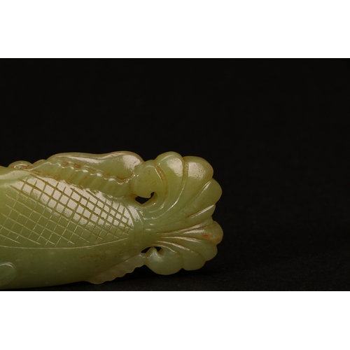 20207 - A Chinese jade ornament, 18th/19th Pr Size:(Length7.3cm, Width3.1cm, Weight35g) Condition:(Good Cond... 