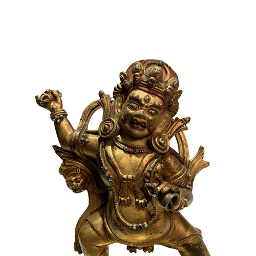 20230 - A Chinese bronze made gilt Buddaha, 16/17th Century Pr. Size:(Height23cm, Width16cm, Depth9.5cm) Con... 