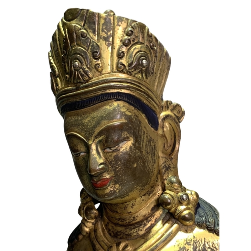 20253 - A Chinese bronze made gilt Buddaha, 16/17th Century Pr. Size:(Height44cm, Width18cm, Depth8cm) Condi... 