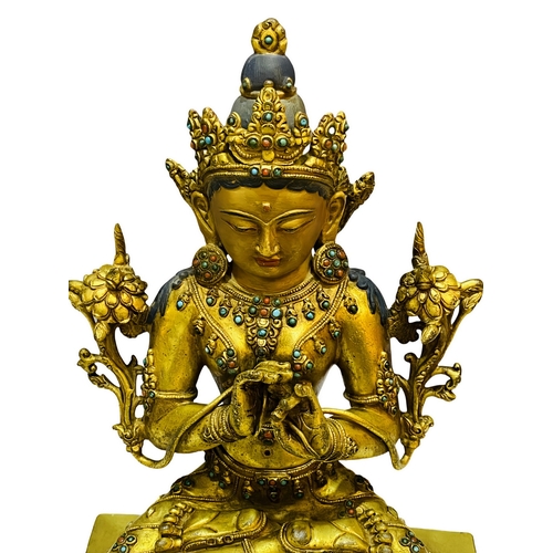 20259 - A Chinese bronze made gilt Buddaha, 16/17th Century Pr. Size:(Height30cm) Condition:(Good Condition,... 