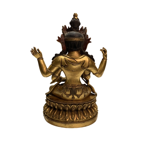 20269 - A Chinese bronze made gilt Buddaha, 16/17th Century Pr. Size:(Height19cm, Width11cm, Depth8cm) Condi... 