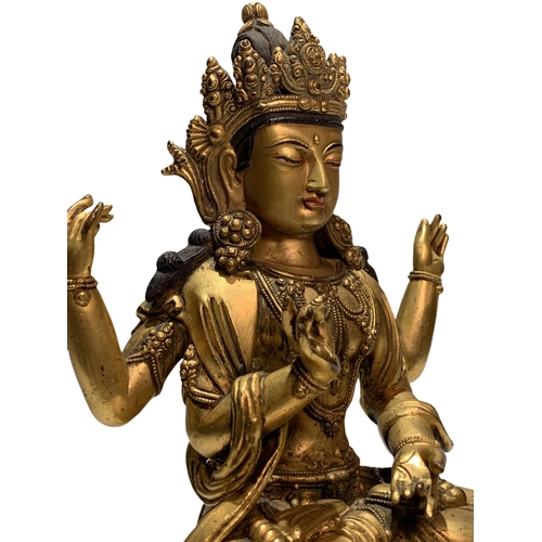 20269 - A Chinese bronze made gilt Buddaha, 16/17th Century Pr. Size:(Height19cm, Width11cm, Depth8cm) Condi... 