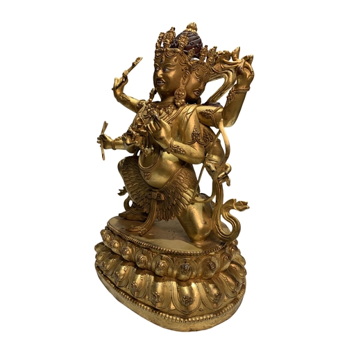 20270 - A Chinese bronze made gilt Buddaha, 16/17th Century Pr. Size:(Height30cm, Width18.5cm, Depth15.5cm) ... 