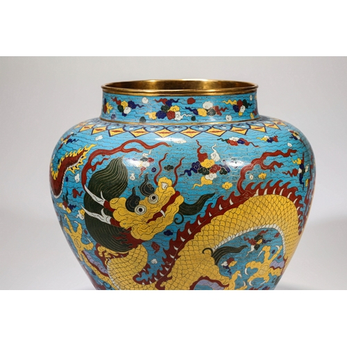 20272 - An extra large size of bronze jar, Ming Daynasty Pr.  Size:(Height 52cm, Max Diameter 40cm, Weight8.... 