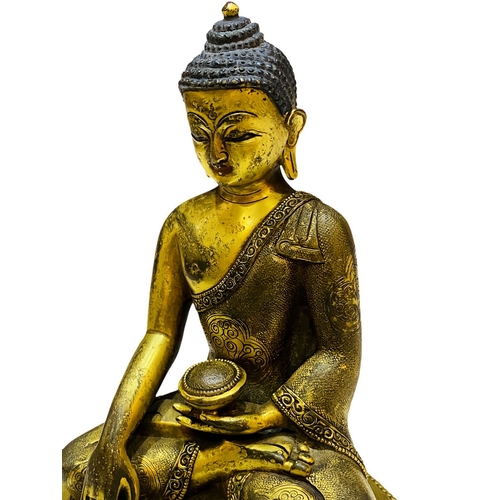 20286 - A Chinese bronze made gilt Buddaha, 16/17th Century Pr. Size:(Height16cm) Condition:(Good Condition,... 