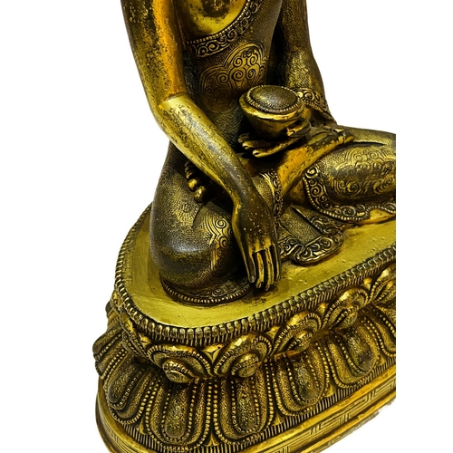 20286 - A Chinese bronze made gilt Buddaha, 16/17th Century Pr. Size:(Height16cm) Condition:(Good Condition,... 