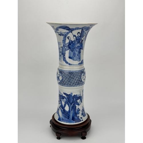 20299 - A Chinese Blue&White gu vase, Kang Xi Pr.  Size:(Height46cm, Mouth Diamter22.5cm) Condition:(Good Co... 