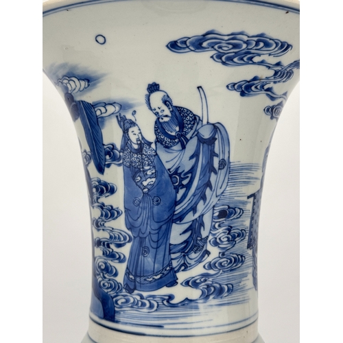 20299 - A Chinese Blue&White gu vase, Kang Xi Pr.  Size:(Height46cm, Mouth Diamter22.5cm) Condition:(Good Co... 