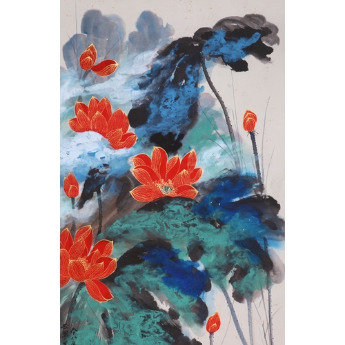 20334 - A Chinese hand painting, 17th/18th Pr. Size:(134.5x67.5cm) Condition:(Good Condition, no repairment,... 