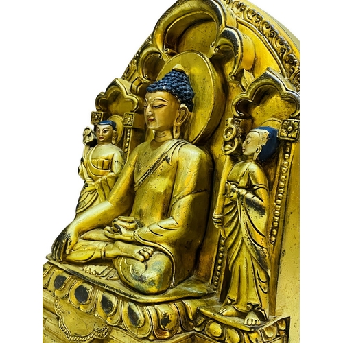 20349 - A Chinese bronze made gilt Buddaha, 16/17th Century Pr. Size:(Height28cm) Condition:(Good Condition,... 