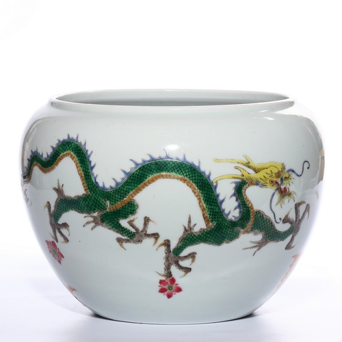 20385 - A Chinese water pot, Qing Daynasty Pr.  Size:(Height17cm, Mouth Diamter19cm) Condition:(Good Conditi... 