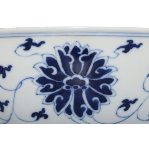 20417 - A Chinese Blue&White bowl, Qing Daynasty Pr.  Size:(Height8.5cm, Mouth Diamter18.8cm) Condition:(Goo... 