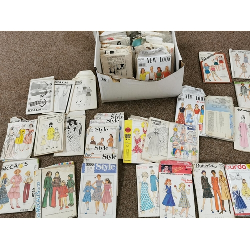 65 - Very Large Job Lot of Sewing/Knitting Patterns
