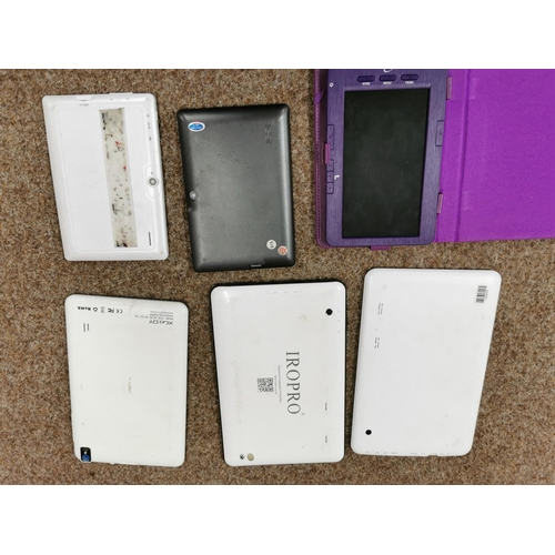 76 - Quantity of 6 Tablets for Spares or Repair