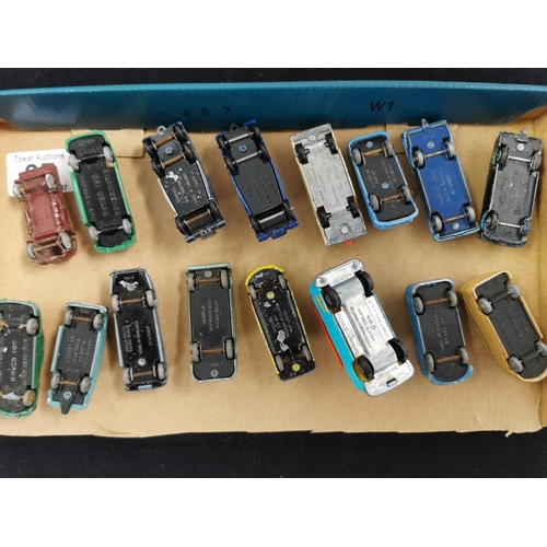 97 - Quantity of 16 Vintage Smaller Scale Matchbox Cars inc Lesney
