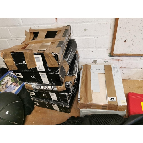 43 - Large Quantity Of Unused Tiles 5 Boxes White 2 Boxes of Cream 250mm x 330mm