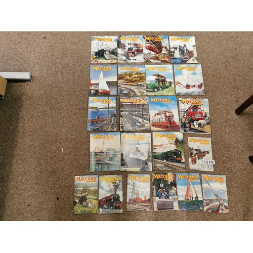 258 - Quantity Of 22 Vintage Meccano Magazines Inc Early 1947 & 1960's Magazines