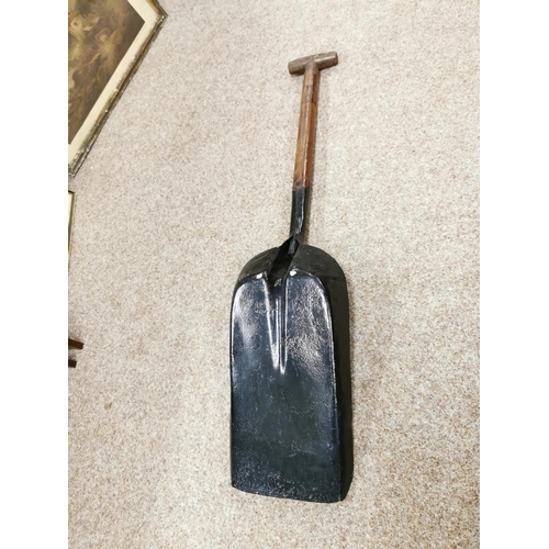 343 - Original Antique GWR Firing Shovel With Long Scoop Very Rare To Come By