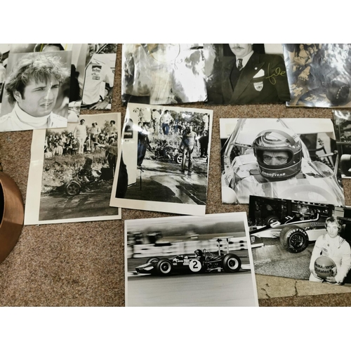 371 - Interesting Lot Containing Large Quantity Of Original Vintage Press Photos Of Motor Racing Inc Formu... 