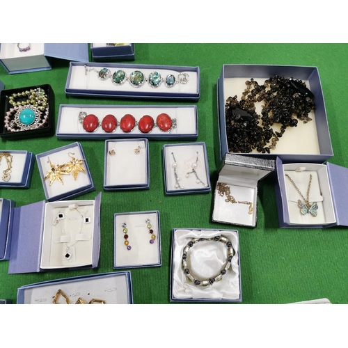 231 - Large Quantity Of Mostly New Costume Jewellery