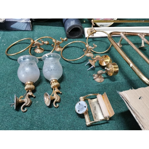 267 - Good Ornate Brass Bathroom Fitting Set Inc Mirror With Sconces, Towel Rail Matching Seahorse Fitting... 