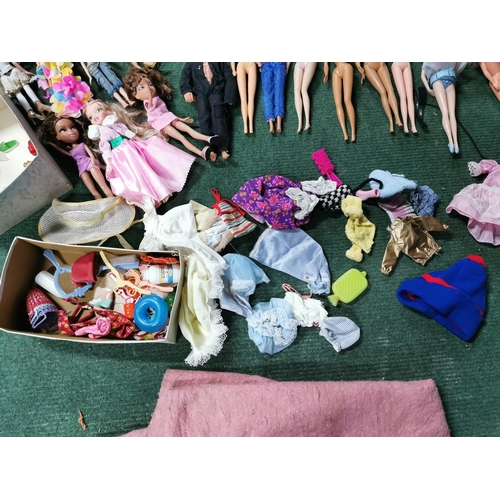 91 - Large Job Lot Of Vintage Barbie Dolls SOme1960's Models,  Some Bratz Dolls & Quantity Of Clothing