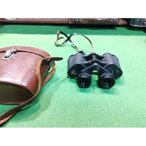 180 - Pair of Agfa 8x30 binoculars in very good condition with its case