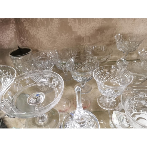 371 - Qty crystal glass ware