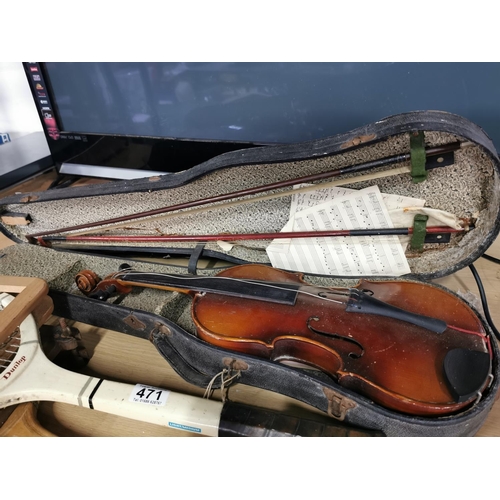 471 - Two vintage general tennis rackets a cased violin and a Solidex camera tripod