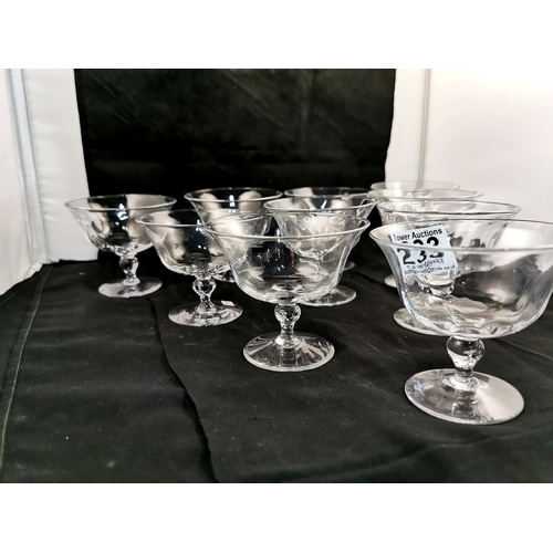 233 - Quantity of 10 good quality Sundae glasses