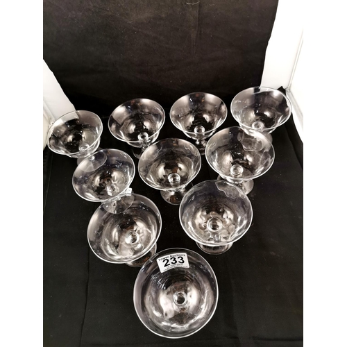 233 - Quantity of 10 good quality Sundae glasses